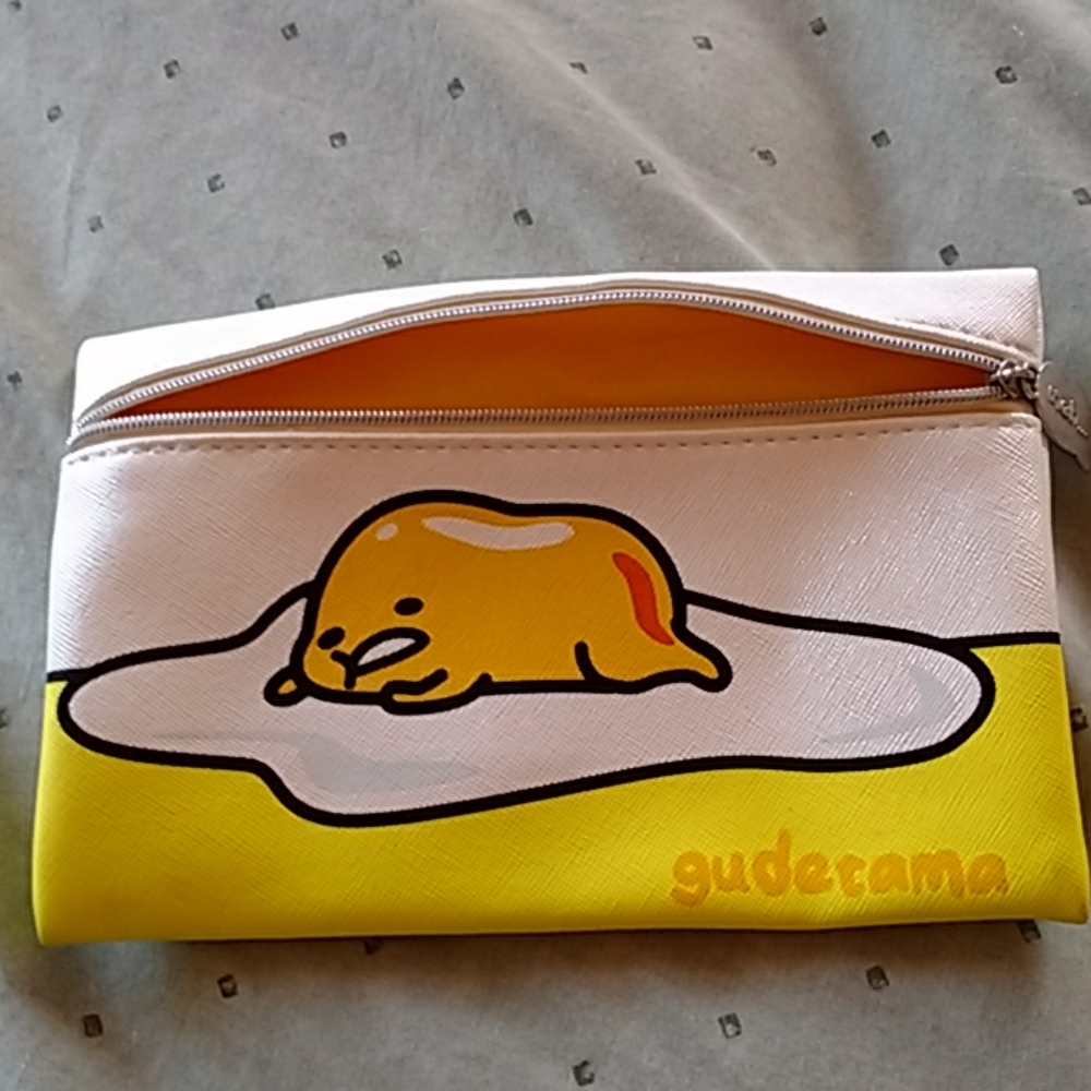 Small gudetama bag